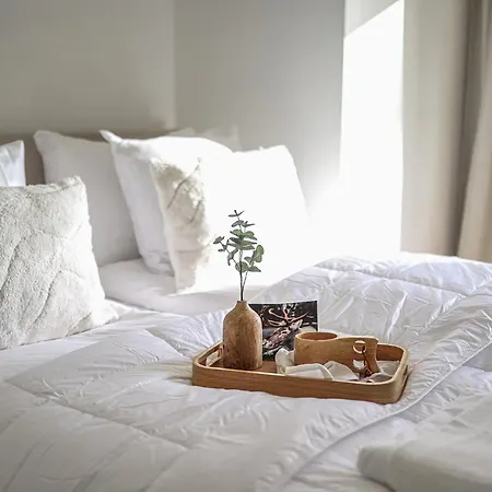 Aurora River View 3-bedroom By Booklapland Appartement