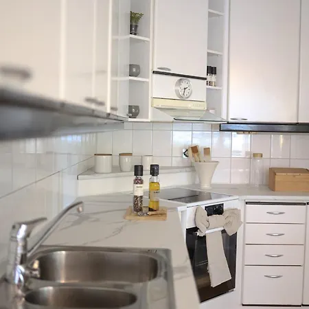 شقة Aurora River View 3-bedroom By Booklapland *
